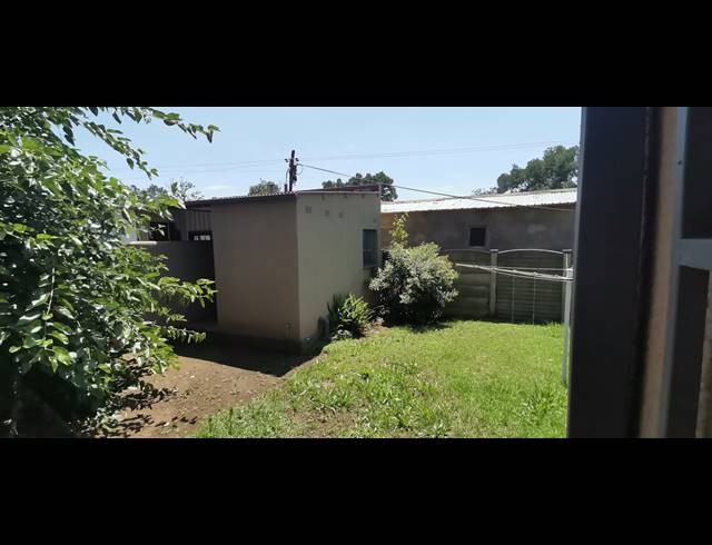 4 BEDROOM HOUSE FOR SALE IN VANDERBIJLPARK CW 3